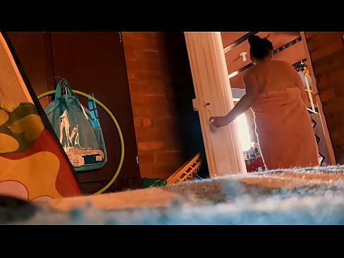 ❤️ Ο θείος μου με ακολουθεί στο ντους, με γαμάει ενώ κάνω ντους. ❤❌  στο el.pornodil.ru ❤